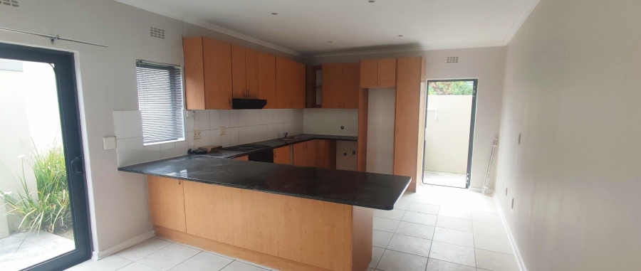 To Let 3 Bedroom Property for Rent in Plattekloof Western Cape